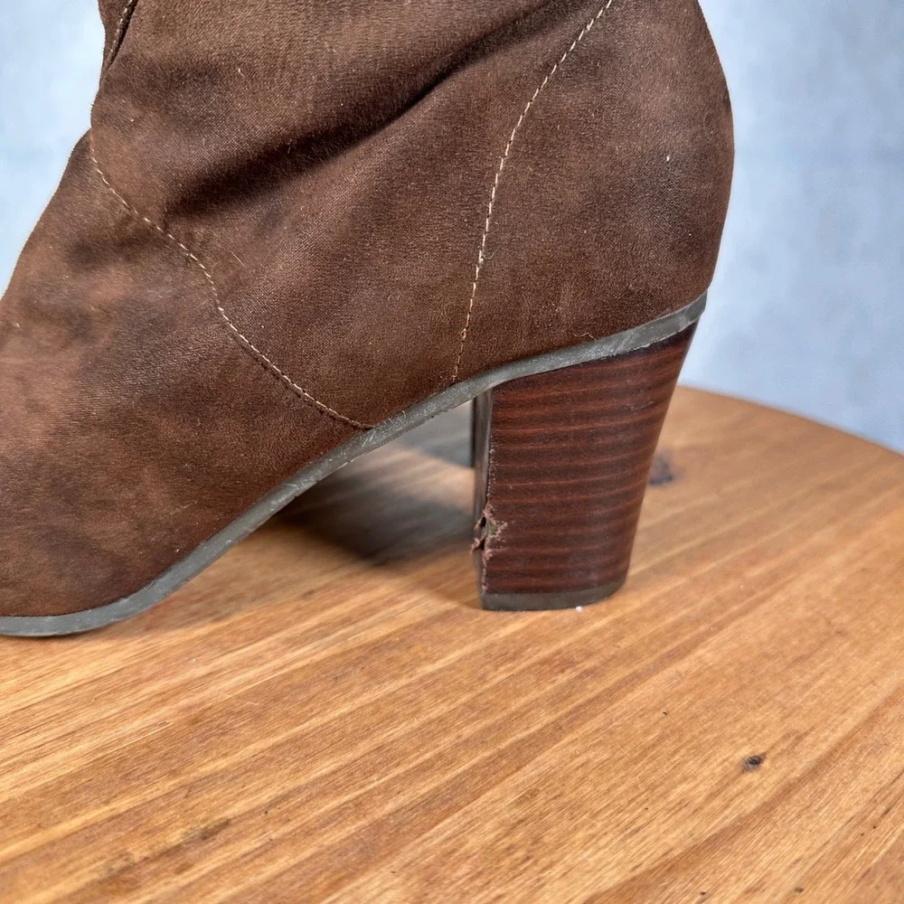 Kathy Van Zeeland Tall Boots Women 7 Brown Fair Buckle Block Heel Faux Suede